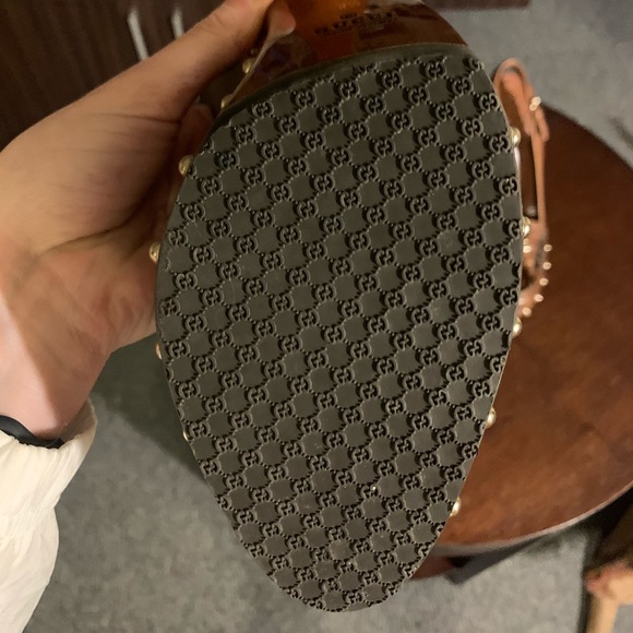 Gucci Slingback Wooden Sole High Heels - Picture 4 of 6